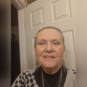 Meet your Posher, Caro-Lynn